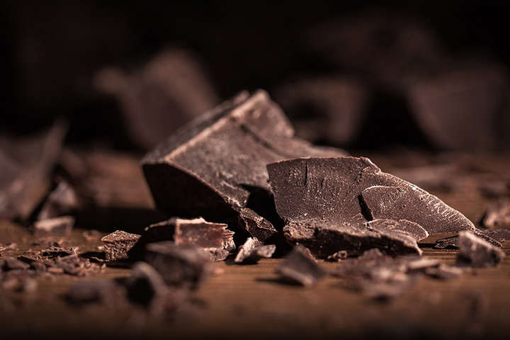Як темний шоколад покращує настрій