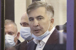 Саакашвили планирует впервые появиться на суд в Тбилиси