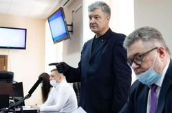 Стало известно, будет ли суд по избранию меры пресечения Порошенко открытым 