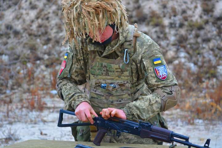 Поки влада займається незрозуміло чим, єдина надія на українську армію - Як Зеленський зміцнює оборону і безпеку держави?