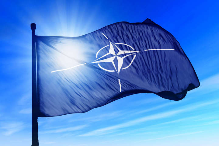 Кремль заявив, що не може більше терпіти «вторгнення НАТО в Україну»