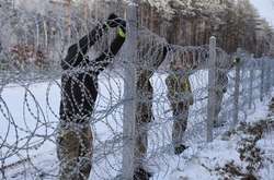 Українські військові посилююють захист кордонів з Білоруссю