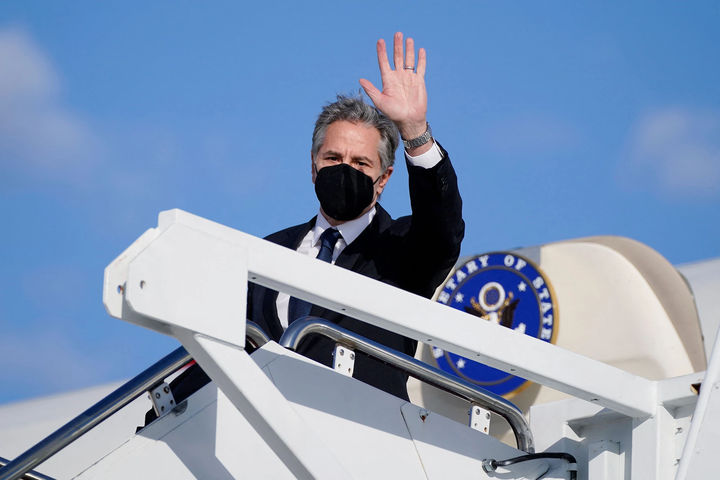Госсекретарь США Блинкен прилетел в Украину