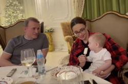 Марченко показала, як Медведчук називає її бабусею (відео) 
