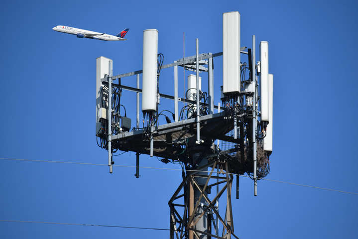 Влияет ли связь 5G на самолеты? Европейские эксперты дали ответ 