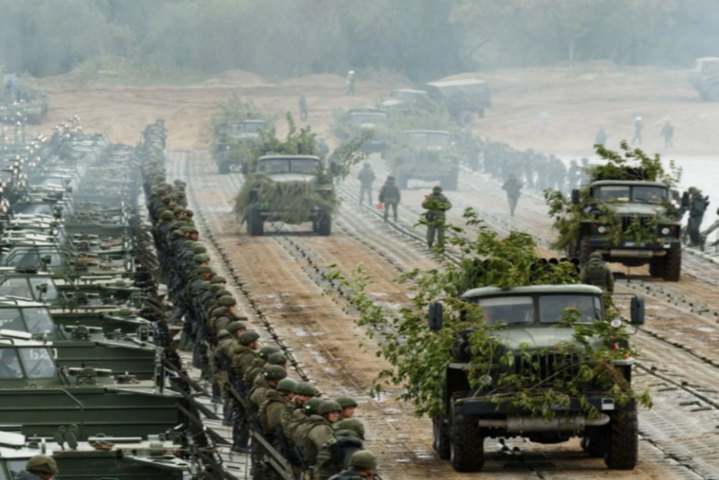 Данілов розповів, скільки вояків треба Кремлю для нападу на Україну