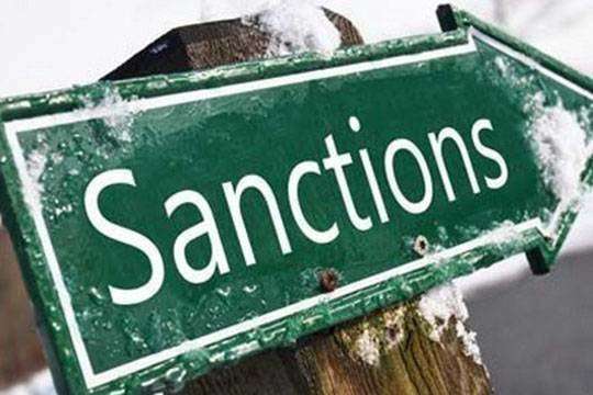 Президент увів у дію рішення РНБО про персональні санкції: хто потрапив у списки