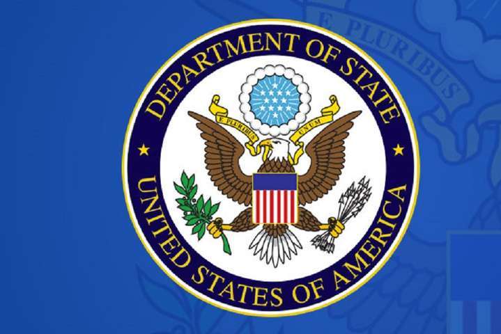 Загроза вторгнення: США збираються евакуювати сім'ї дипломатів з України