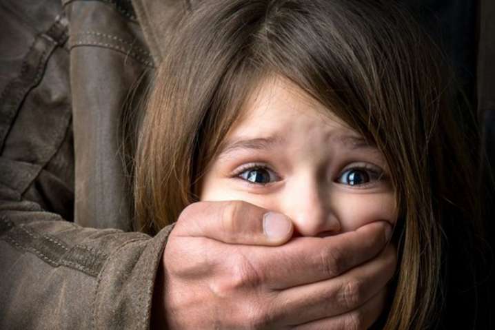 На Житомирщині 15-річний зґвалтував 11-річну дівчинку