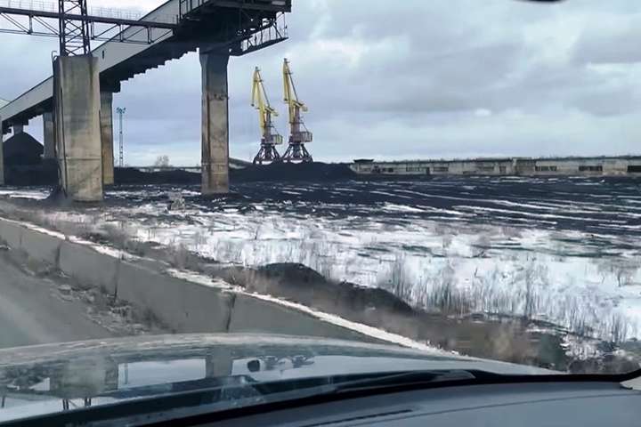 Бывший глава Киевской ОГА показал пустые склады государственной Трипольской ТЭС (видео)