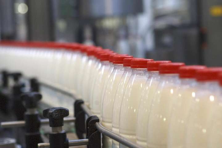 Компания нардепа «За Майбутнє» для получения «социального» газа поменяла вид деятельности на производство молока