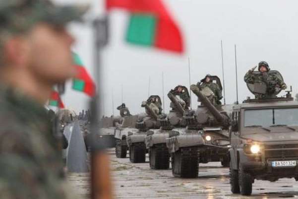 Болгарія ухвалила стратегію оборони: «ні» військам НАТО, щоб не дратувати Росію