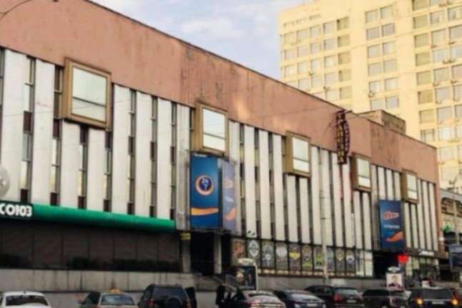 У Києві на Печерську припиняє роботу магазин «Сільпо» 