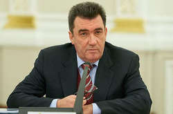 Німеччині не варто говорити про демократію, – Данілов