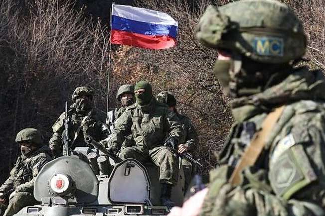 Росія посилює забезпечення своїх військ навколо України – Пентагон