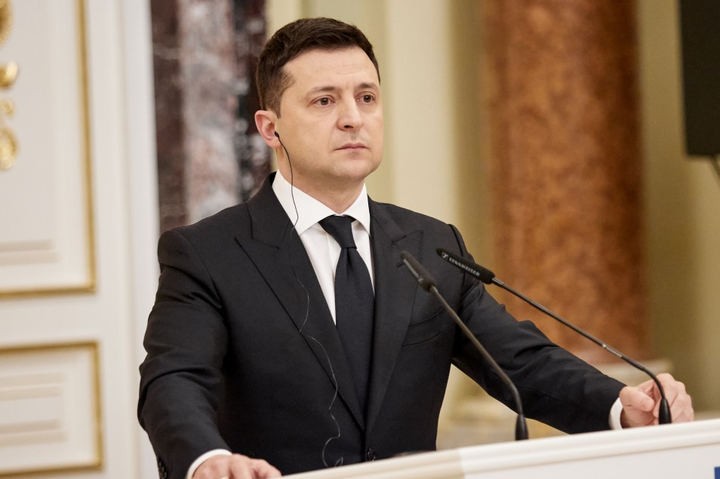 Зеленский рассказал, будет ли Украина выполнять Минские соглашения
