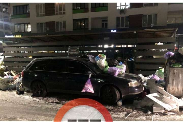  На Київщині мешканці жорстоко покарали «героя парковки» (фото) 