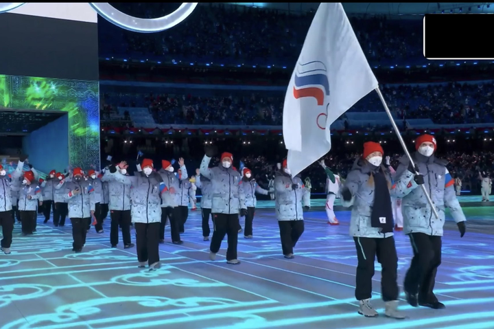 Російські олімпійці вийшли у Пекіні без свого прапора (фото)