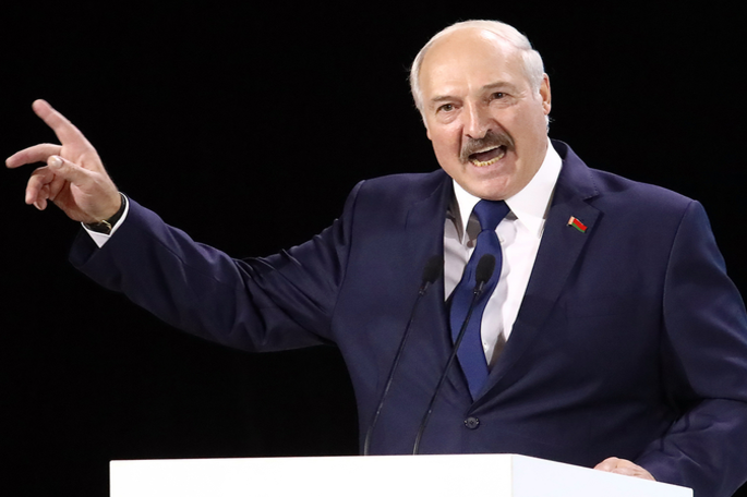Лукашенко спрогнозував, скільки триватиме війна з Україною