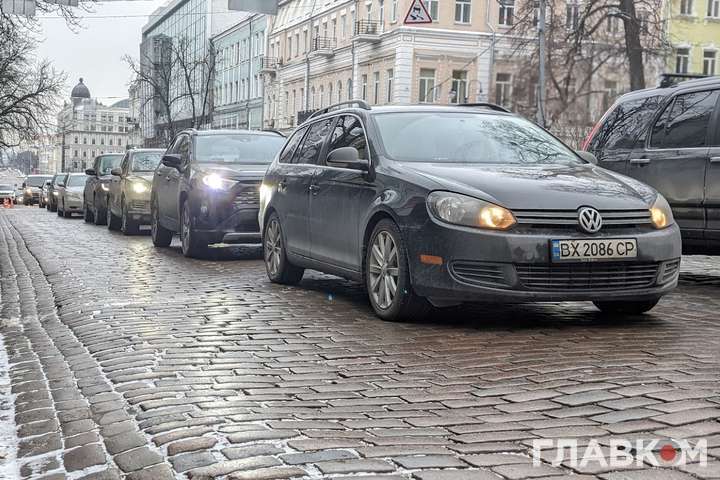 Названо найпопулярніші вживані автомобілі в Україні у січні