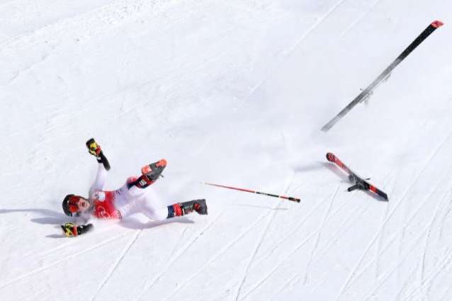 Дебютантка Олімпіади ледве не скрутила шию після жахливого падіння на трасі