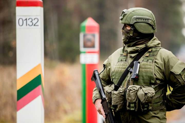 Литва підвищила боєготовність через навчання у Білорусі
