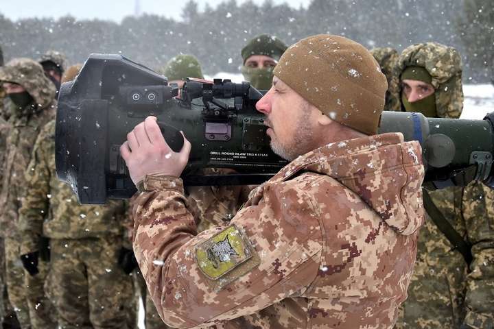 Українська армія проводить масштабні навчання з Bayraktar, Javelin та Nlaw