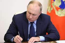Кремль перейшов в режим «листування»