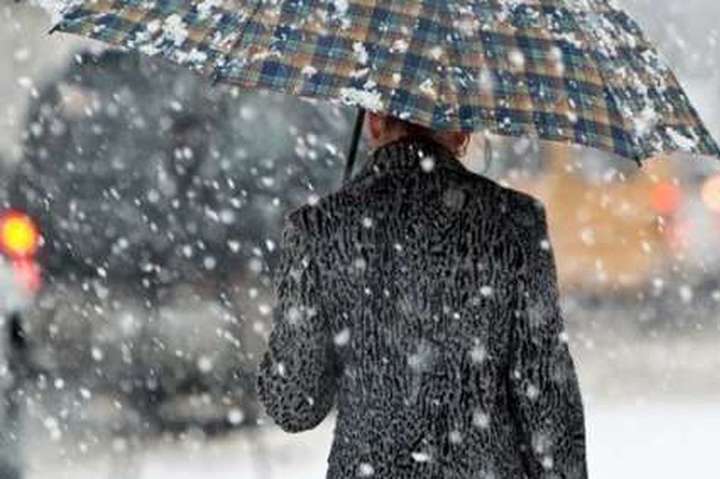 Сніг із дощем: прогноз погоди в Україні на 10 лютого