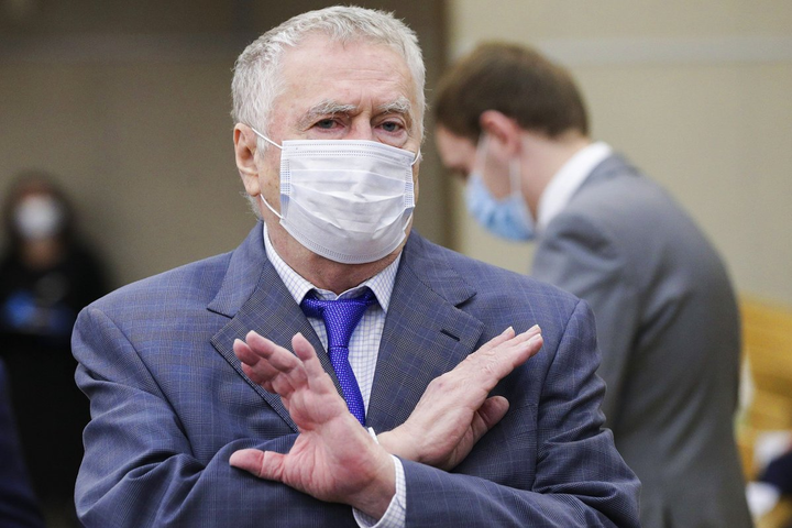 Жириновский, несмотря на критическое состояние, отказывается от искусственной вентиляции легких