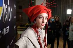 Алина Паш эмоционально объяснила поездки в Крым и Москву (видео)