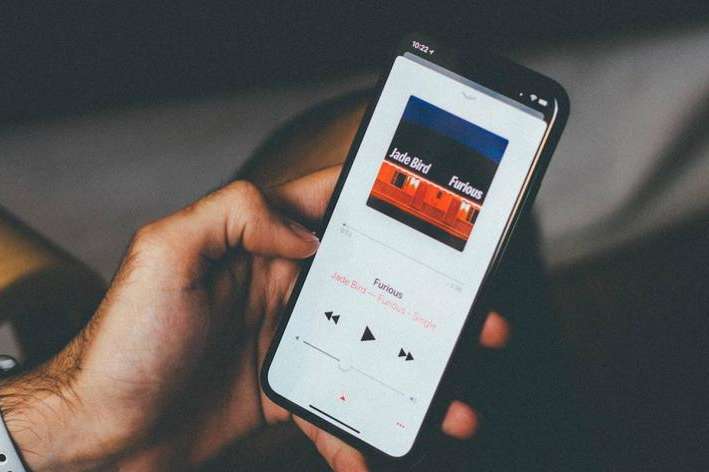 Apple купила стартап, який створює музику під серцебиття слухача