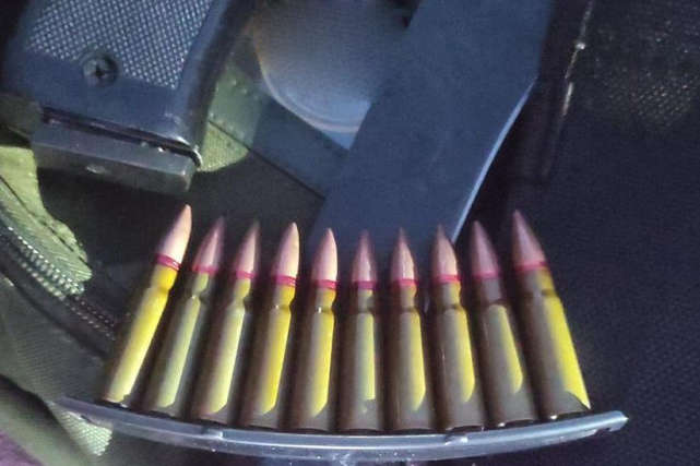 На Вінниччині поліція виявила в легковику арсенал зброї (фото)