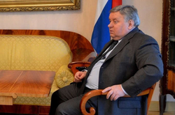 «Мы ср*ли на ваши санкции». Российский дипломат шокировал европейцев