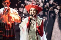 Официально! Справка Алины Паш о поездке в Крым – подделка