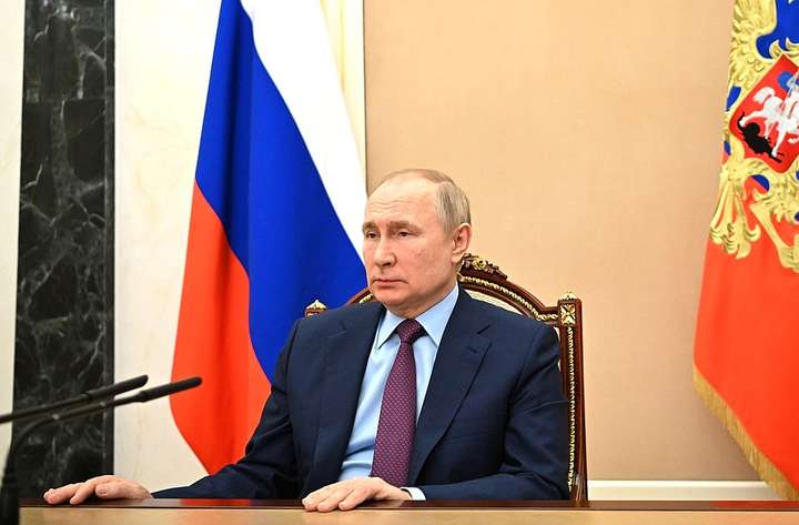Путін заявив, що Росія діятиме далі «за планом» 