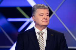 Порошенко озвучив план дій для зміцнення оборони країни