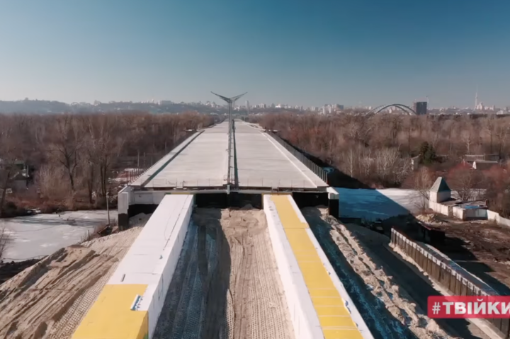 Мер Кличко розповів, як проходить будівництво Подільського мосту (відео) 