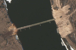 Понтонный мост через Припять в Беларуси исчез