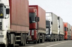 Украина договорилась с Польшей об увеличении дополнительных разрешений на грузовые автоперевозки 
