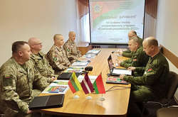 Представники збройних сил Литви та Латвії прибули до Білорусі – спостерігатимуть за навчаннями