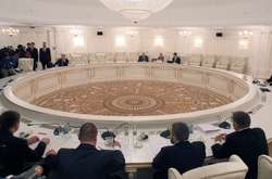 Росія не взяла участь у позачерговому засіданні Тристоронньої контактної групи