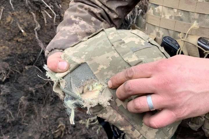 Російські окупанти 136 разів обстріляли українські позиції, двоє військових загинули