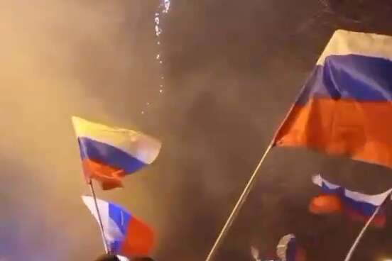 Показові кадри. Як в окупованому Донецьку радіють «ЛДНР» (відео)