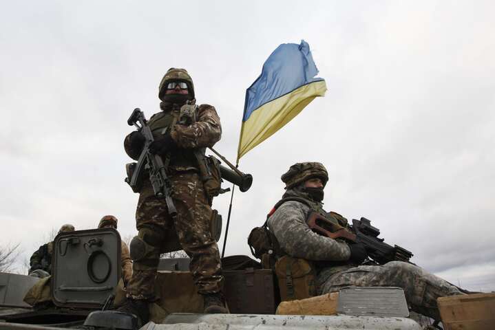 Слуги народу» допускають введення воєнного стану на окремих територіях  України - Главком