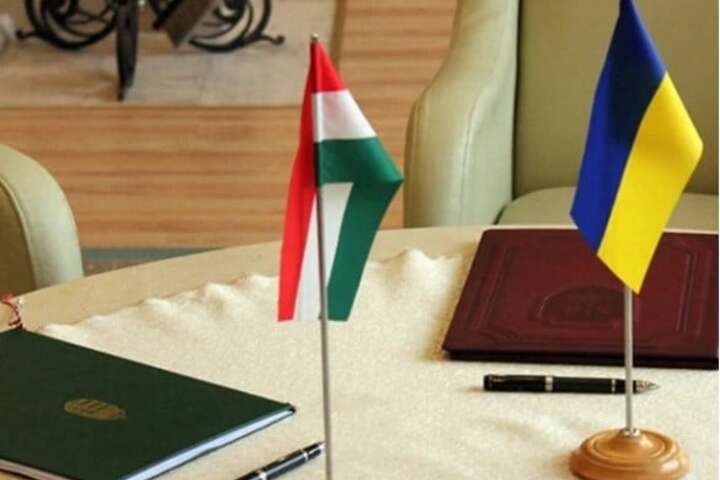 Угорщина спростовує інформацію, що не підтримала санкції ЄС проти Росії