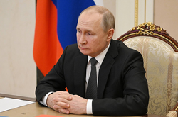 «Ч*кнутый историк»: Климкин рассказал, что Путин два часа рассказывал Шольцу и Макрону