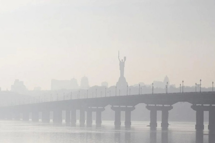 У Києві виріс рівень забруднення повітря: які вулиці найнебезпечніші