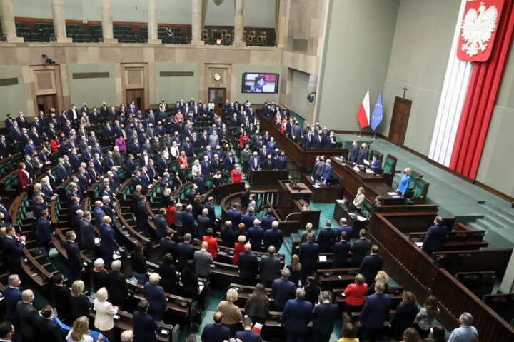 Cейм Польщі засудив агресію РФ та закликав світ до суворих санкцій