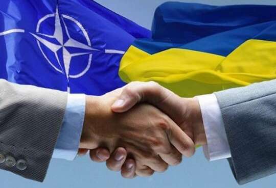 Естонія закликає надати Україні дорожню карту для членства в НАТО